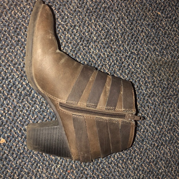 Booties - Picture 3 of 5